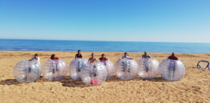 despedida soltero playa denia futbol burbuja